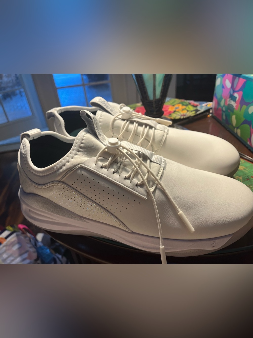Clove Women's White Lace-Free Slip-On Sneakers women’s size 11 new!